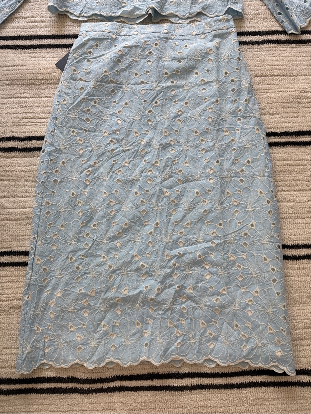 Tuckernuck blue eyelet skirt Sz XL